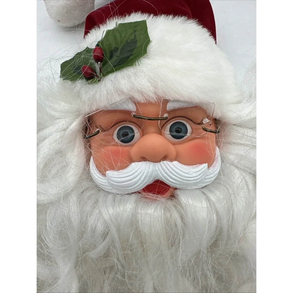 Santa Claus Musical Greeter Motion‎ Activated Plays 24 Christmas Songs Working